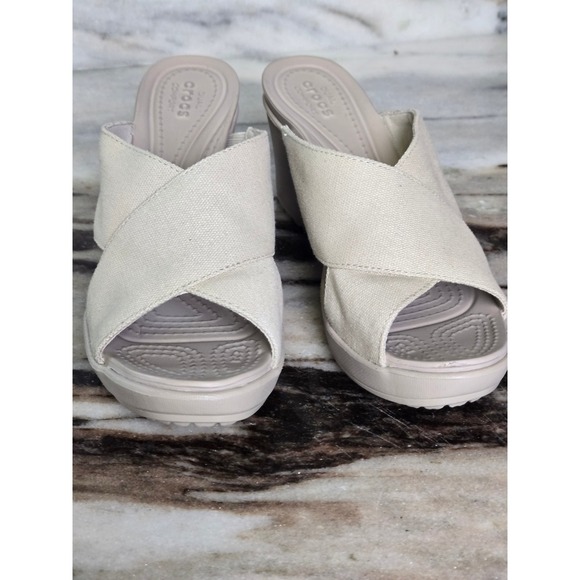 Crocs Leigh II Canvas Cross-Strap Wedge Sandals Beige Oatmeal Womens 3 Inch sz 7 - Picture 2 of 10